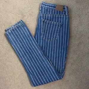 American Eagle retro indigo striped mom jean